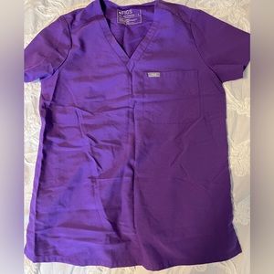 Women’s figs purple scrub top